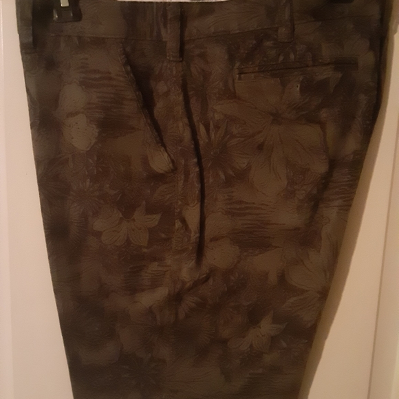 Mens designer shorts - Picture 2 of 15